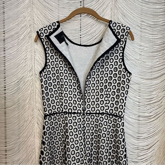 J.Crew Black & White Circle Embroidered Sleeveless Fit & Flare Dress – Size 4 - Picture 6 of 10